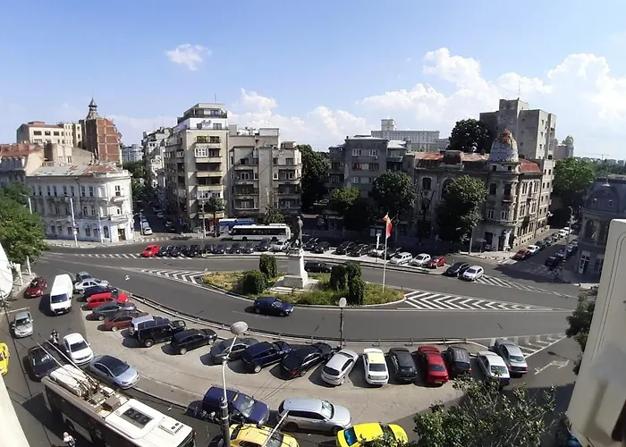 Old Town New Spacious Apartman Bukarest
